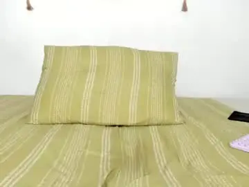 Chaturbate Watch Live Sex Cams of its_me_miley