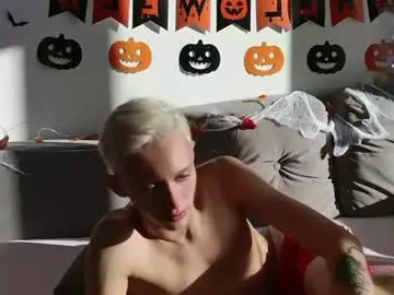 Chaturbate Watch Live Sex Cams of leonlure