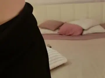 Chaturbate Free Porn Cam of sindell_cryell