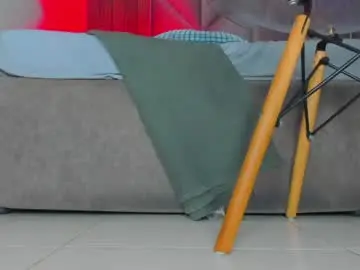Chaturbate Free Porn Cam of briaconner_