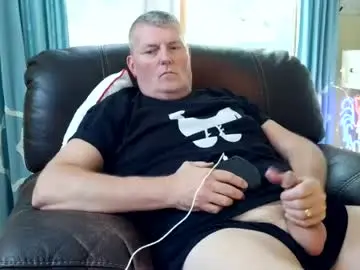 Chaturbate Live Porn of marriedguyold