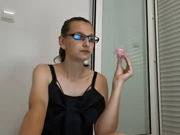 Chaturbate Best live sex cam show of queenvogue_2026