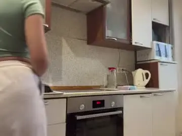 Chaturbate Live Sex Cam of tawnyamartinek