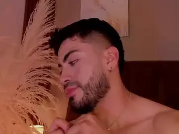 Chaturbate Private Sex Chat of alexander_diiaz