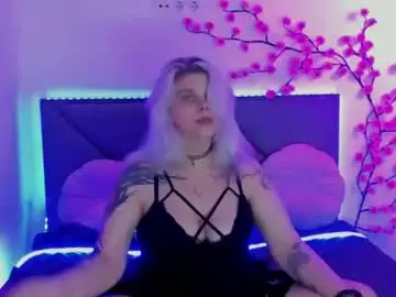 Chaturbate Live Sex Cam of joannlowes