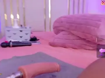Chaturbate Watch Live Sex Cams of keirahartz