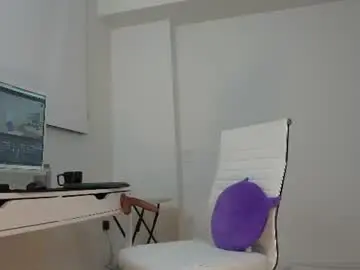 Chaturbate Adult Video Chat of ashley_benson1