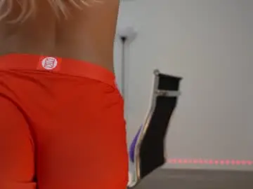 Chaturbate Free Live Porn of ashley_benson1