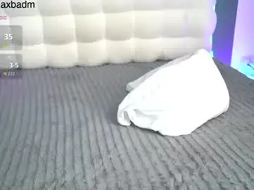 Chaturbate Watch Live Sex Cams of madmaxbad