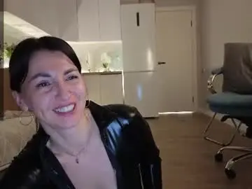 Chaturbate Free Live Porn of mary_love16