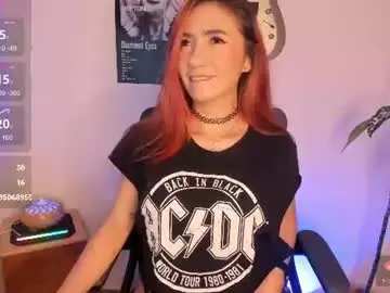 Chaturbate Live Sex of violetsky1_