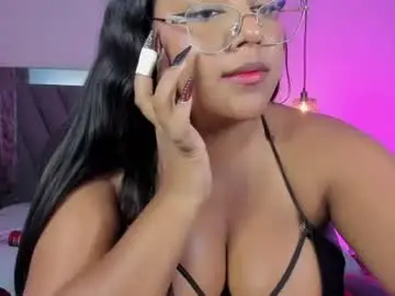Chaturbate Live Sex Cam of briana_z