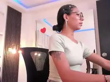 Chaturbate Watch Live Sex Cams of maia_clark520