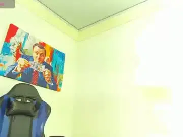 Chaturbate Live Porn of yiyo10_