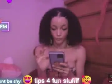 Chaturbate Live Porn of abruisedpeach