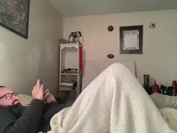 Chaturbate Live Sex Cam of bigbackmuscles1296