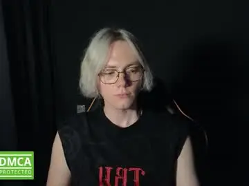 Chaturbate Free Porn Cam of kirill_20_cm