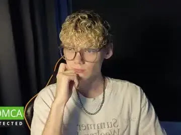 Chaturbate Private Sex Chat of kirill_20_cm