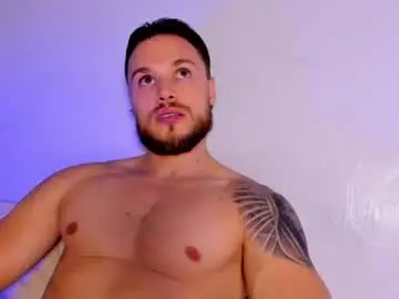 Chaturbate Free Live Porn of adrien_roche888