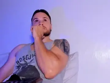 Chaturbate Free Live Porn of adrien_roche888