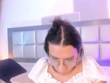 Chaturbate Free Live Porn of maddie_ray_
