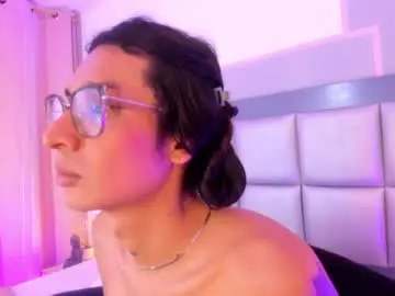 Chaturbate Sex Chat of maddie_ray_