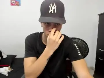 Chaturbate Live Sex of santiceballo