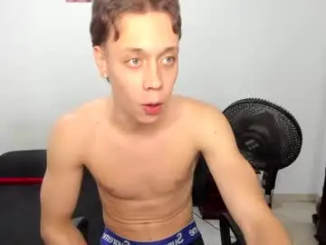 Chaturbate Sex Chat of santiceballo