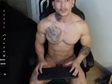Chaturbate Live Sex Cam of colombianmuscle8