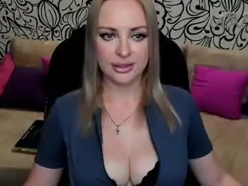 Chaturbate Adult Webcam of hotdreamhere