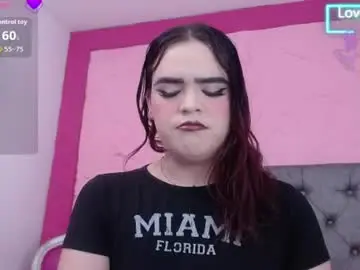 Chaturbate Live Sex Cam of pearl_micheltsm