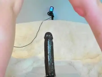Chaturbate Adult Webcam of eatmygingersnapps
