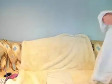 Chaturbate Free Porn Cam of eatmygingersnapps