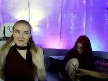 Chaturbate Adult Video Chat of emily054