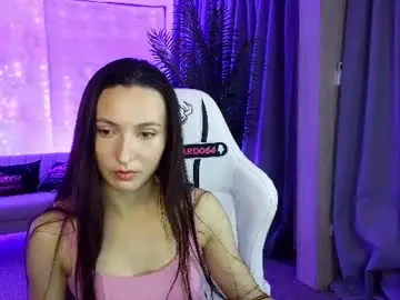 Chaturbate Best live sex cam show of emily054