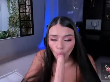Chaturbate Live Sex Cam of juliettemoreaux