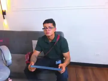 Chaturbate Private Sex Chat of paradise_boy_s