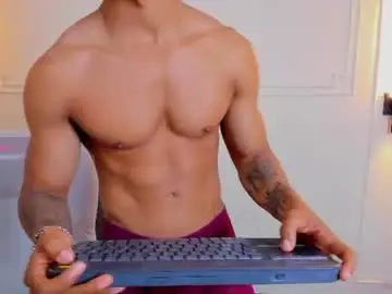 Chaturbate Best live sex cam show of paradise_boy_s