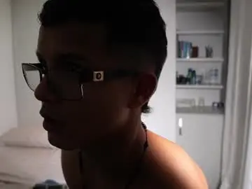 Chaturbate Watch Live Sex Cams of paradise_boy_s