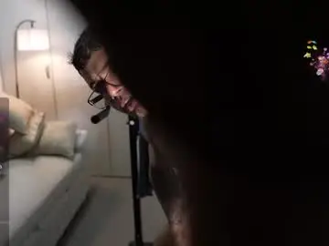 Chaturbate Live Sex Cam of paradise_boy_s