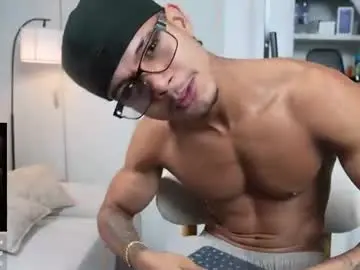 Chaturbate Sex Chat of paradise_boy_s