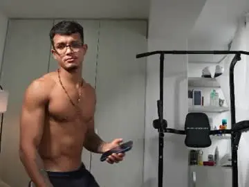 Chaturbate Best live sex cam show of paradise_boy_s