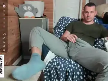 Chaturbate Live Sex Cam of thyleo