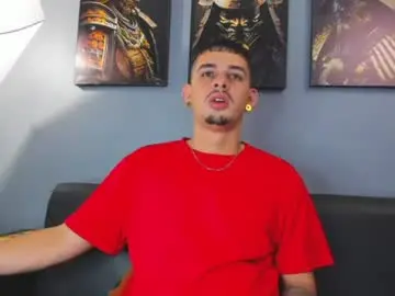 Chaturbate Watch Live Sex Cams of damian__oliver