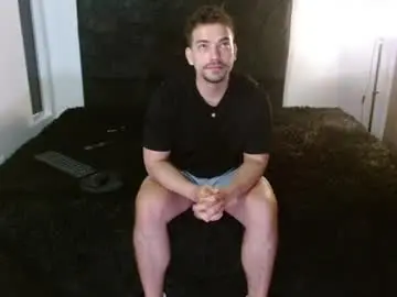 Chaturbate Free Live Porn of ian_davis