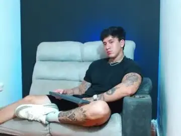 Chaturbate Sex Cam of justinfuller_31