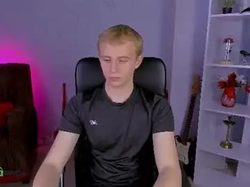 Chaturbate Live Sex Cam of kael_rin