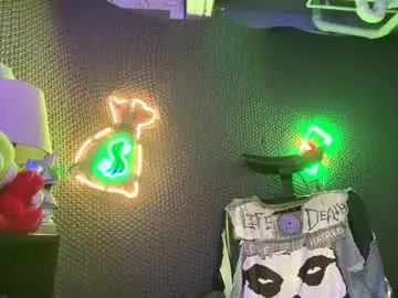 Chaturbate Live Porn of lxrdhxkvgemvsterjuice