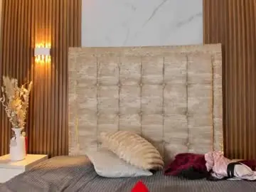 Chaturbate Free Live Porn of rousse_n_kenji