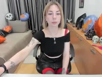 Chaturbate Watch Live Sex Cams of vikyyhotty